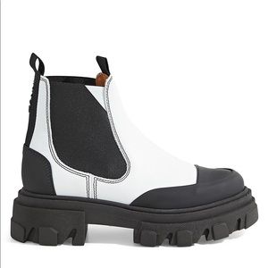 GANNI Leather Chelsea Boots Sz 40